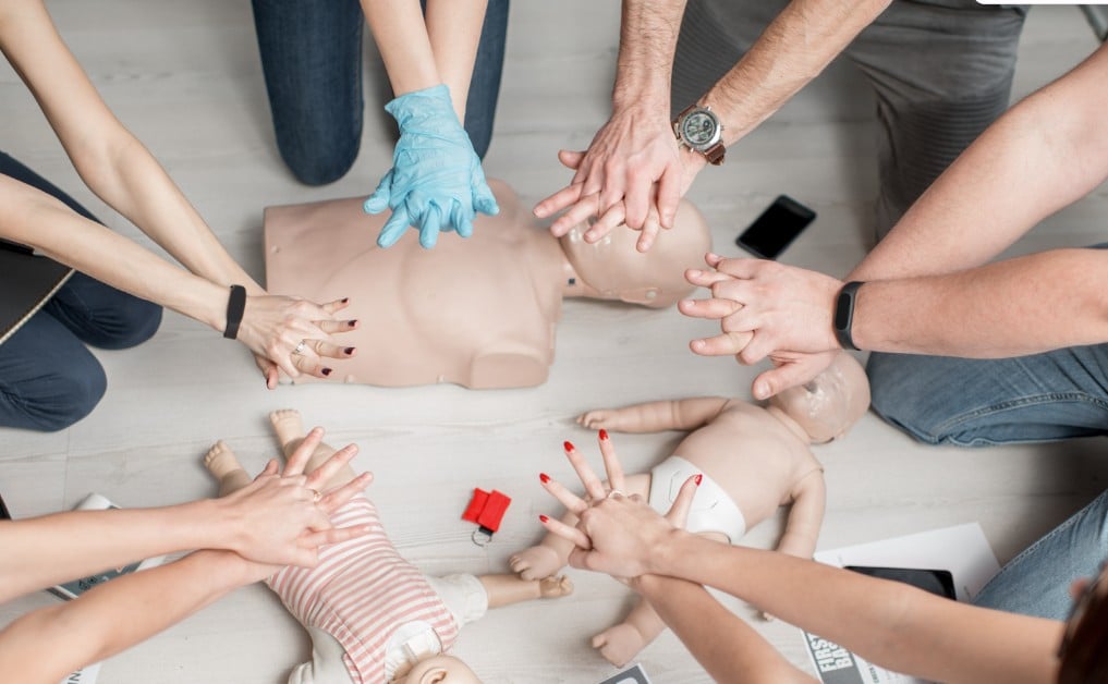 CPR BLS and WHMIS training for dental teams and dental offices in Ontario